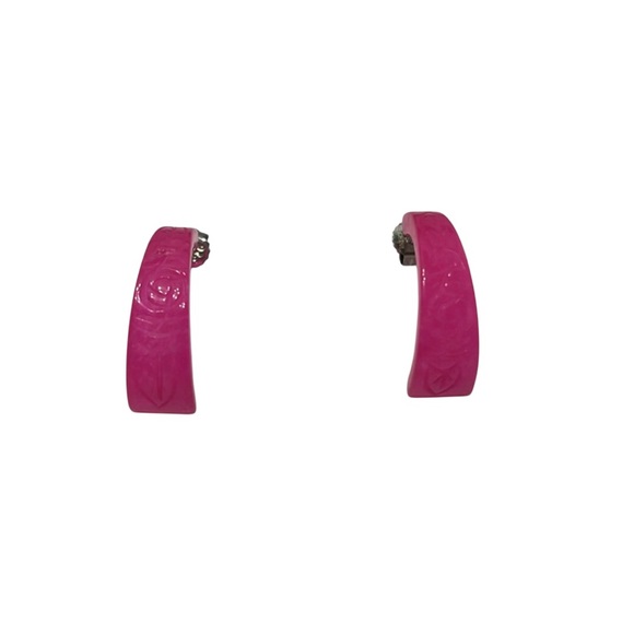 Pink Floral Bangle Bracelet. Resin material with matching Post back Earrings - Picture 2 of 4